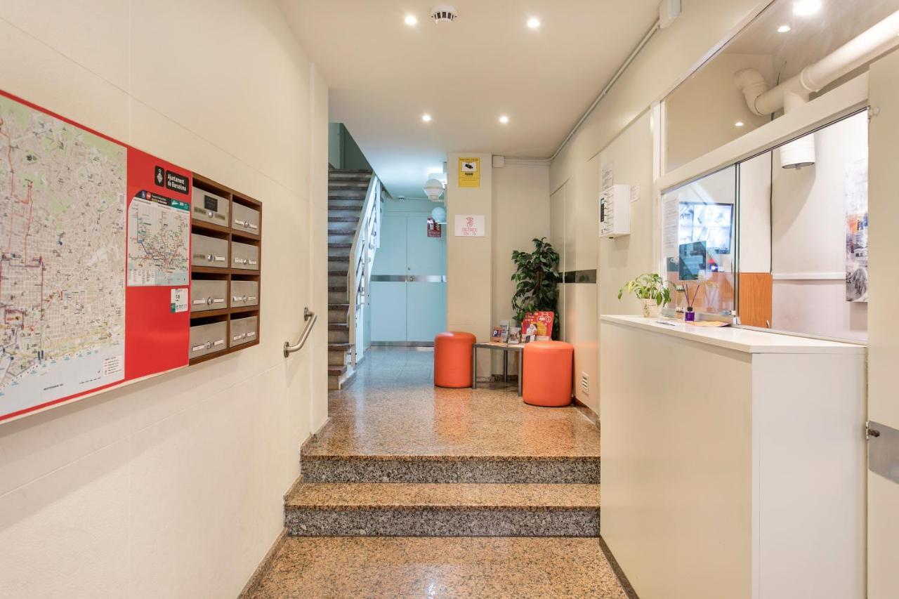 ברצלונה Apartments Sata Sagrada Familia Area מראה חיצוני תמונה