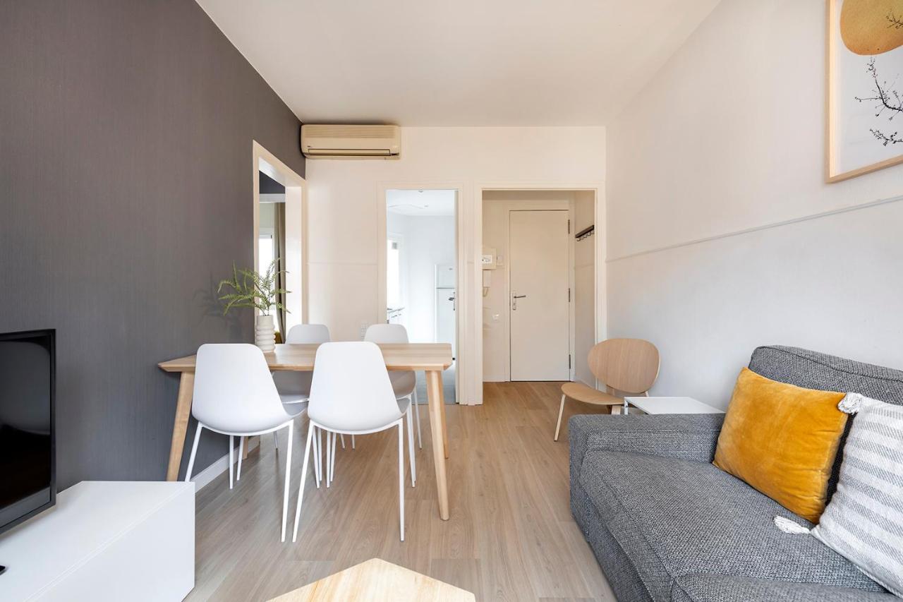 ברצלונה Apartments Sata Sagrada Familia Area מראה חיצוני תמונה