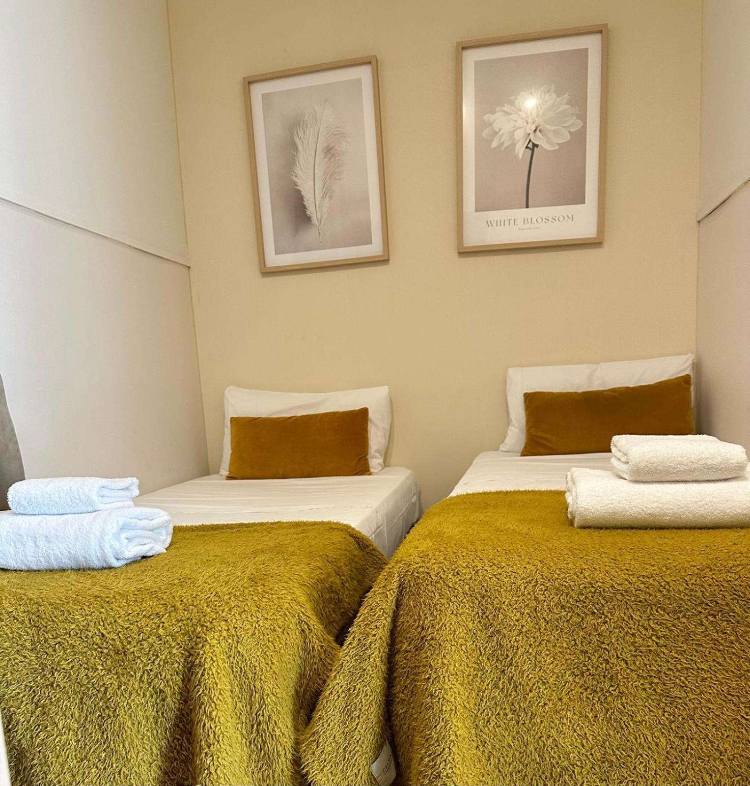 ברצלונה Apartments Sata Sagrada Familia Area מראה חיצוני תמונה